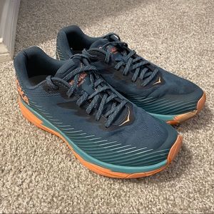 Hoka One One Torrent 2 Trail Running Shoes • Women’s 11
